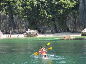 kayaking by au co cruise