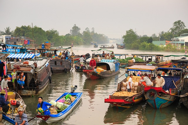 floating market mekong delta vietnam how to - best time