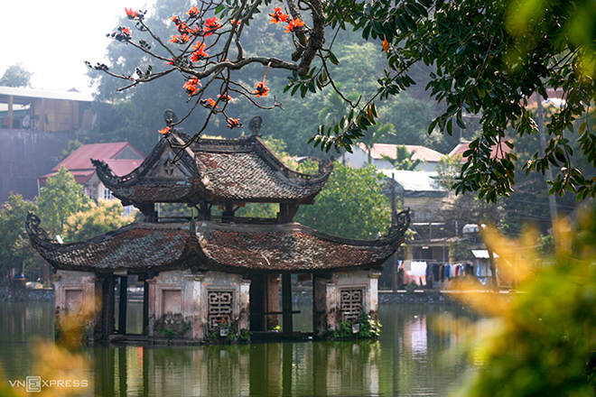 thay pagoda hanoi day trip