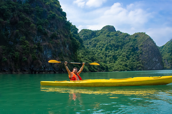 Best Places for Kayaking Lovers in Vietnam