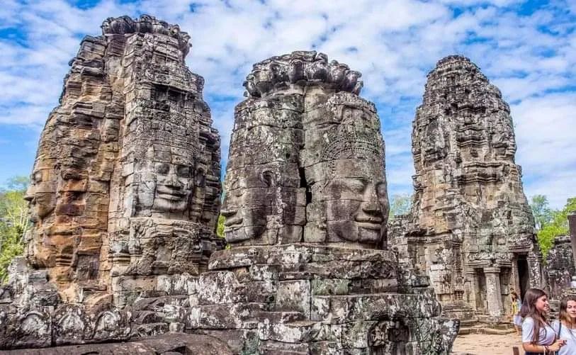 Bayon Temple – Unique Khmer construction in Cambodia – Cambodia Travel